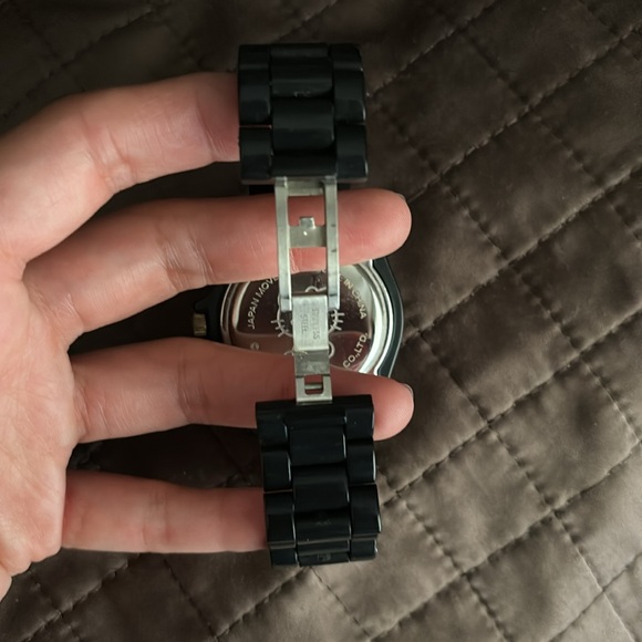 Hello Kitty by Sanrio Watch - Picture 4 of 6